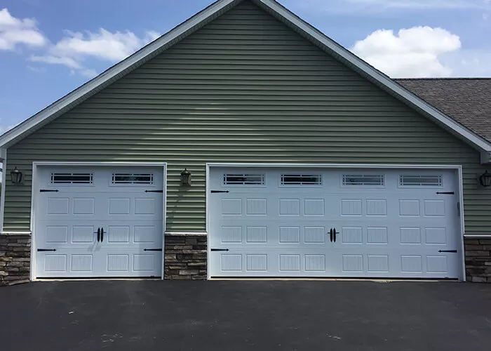Acadia 138, 9' x 8' & 18' x 8', North Hatley SP, Ice White, with decorative hardware, Prairie Inserts
