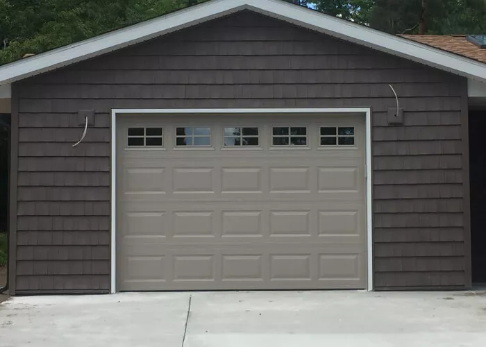 Amarr Garage Doors, 10' x 7', Stratford Short Panel, Santone, True White, Short Panel Stockton