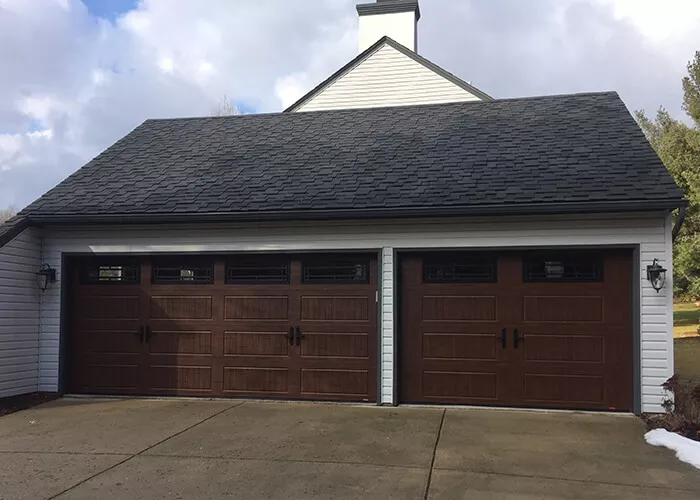 Standard+, 16' x 7' & 10' x 7', North Hatley LP, American Walnut, Prairie Inserts